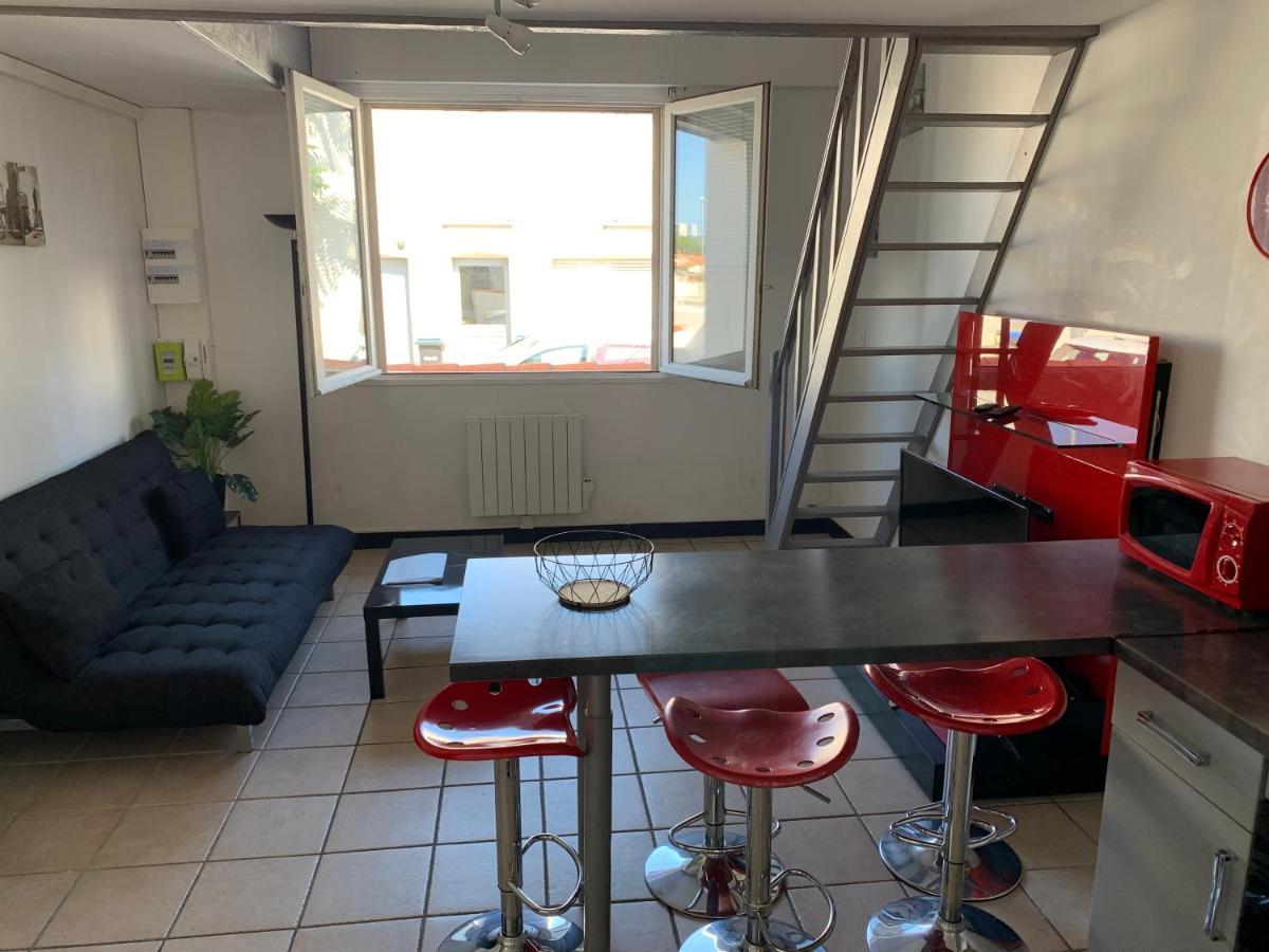 Appartement T3 Tout Confort En Duplex A 20Mn A Pied Du Centre-Ville Avec Tv Et Wifi La Rochelle  Ngoại thất bức ảnh